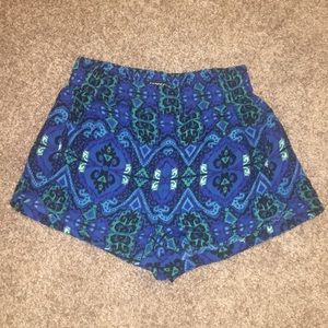 Mis rise shorts
